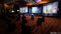 Begini suasana di lokasi jelang pelaksanaan debat publik pertama Pilkada Solo 2020 yang digelar hari ini, Jumat (6/11/2020).