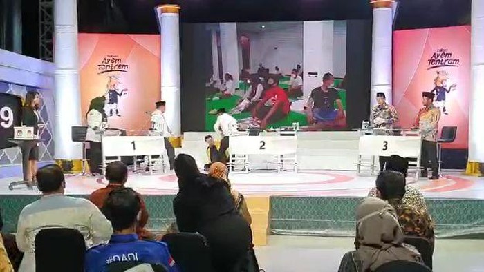 cabup lindra jatuh saat debat