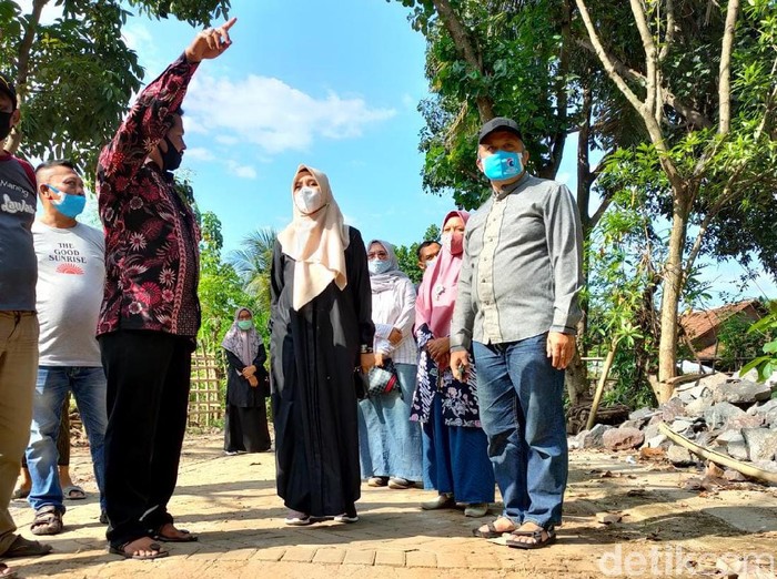 calon Bupati Banyuwangi, Ipuk Fiestiandani Azwar Anas