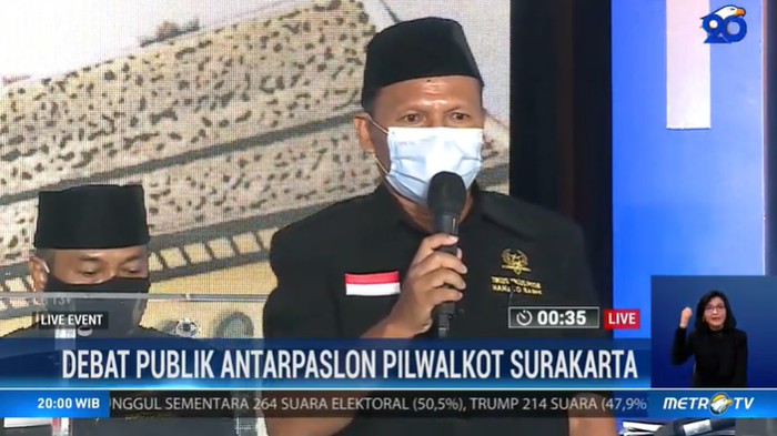 Cawalkot Solo FX Supardjo di Debat Pilkada Solo 2020 di The Sunan Hotel, Solo yang disiarkan lewat stasiun tv swasta, Jumat (6/11/2020).