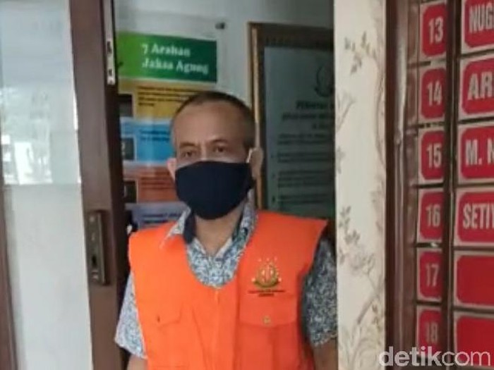 Eks Kades Kedungtukang Brebes diduga menilap Rp 120 juta Anggaran Dana Desa, Jumat (6/11/2020).