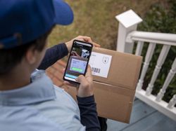 10 HP Tahan Banting Sedunia, Super Tangguh!