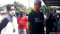 Sebelum ke Pasar Klitikan, Ganjar dan Gibran sempat sarapan bersama di Soto Gading langganan keluarga Presiden Joko Widodo. Usai dari Pasar Klitikan, Ganjar rencananya akan menengok sejumlah daerah di lereng Gunung Merapi.