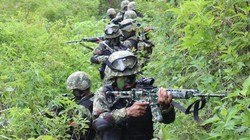 Duka TNI-Polri Sebab 2 Prajuritnya Gugur saat Amankan Tarawih di Papua