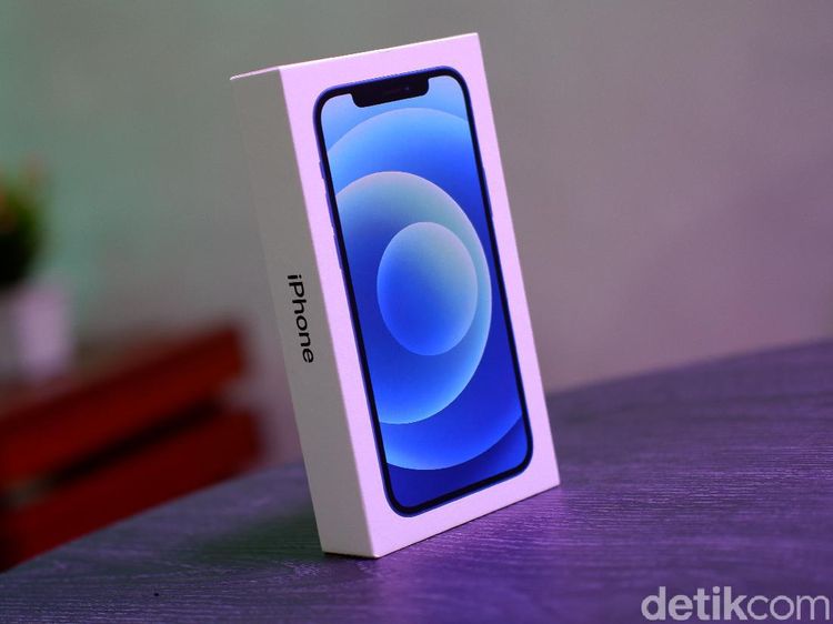 Unboxing iPhone 12 Biru Harga Rp 20 Jutaan