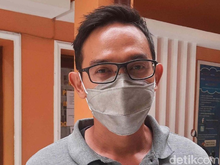 Kabag Humas Pemkot Surabaya Febriadhitya Prajatara