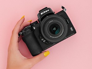 Kamera Nikon Akhirnya Bisa Dipakai untuk Webcam