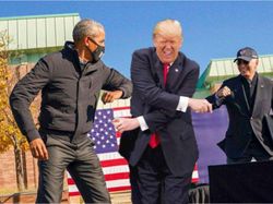 Adu Sikut Obama dan Biden Jadi Bahan Photoshop Kocak