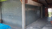Pantauan detikcom di lokasi wisata Bunker Kaliadem, banyak kios di lokasi wisata itu yang sudah tutup.