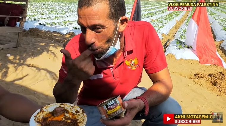 Orang Palestina Cicip Rendang
