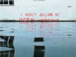 Deretan Vandalisme Absurd dan Kreatif, Jangan Ditiru!