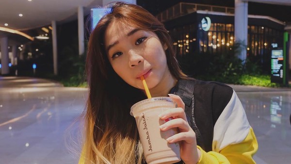 Winda Lunardi, Atlet eSport yang Doyan Ngopi dan Makan Pizza