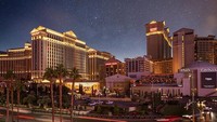 Caesars Palace, Las Vegas, Nevada menawarkan restoran kerajaan hingga relaksasi di pusat Las Vegas Strip. Pilihan makanan pun termasuk dari koki selebritu seperti Gordon Ramsay, Bobby Flay, Guy Sabou dan Nobu Mastuhisa. (TripAdvisor)