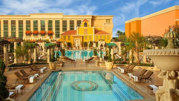 25 Hotel yang Terbanyak Masuk Daftar Simpan Traveler dalam TripAdvisor