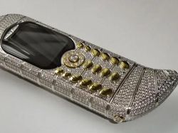 Dear Sultan, Ini HP Paling Mahal Sedunia