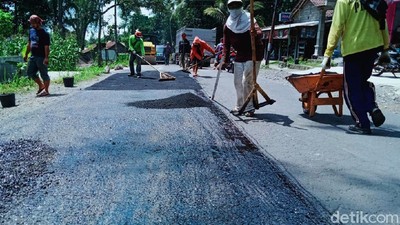 Jalur Evakuasi Pengungsi Gunung Merapi Diperbaiki
