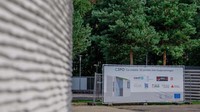 Industri ini, seperti banyak industri lainnya, terus menghadapi tantangan lingkungan dari konsumsi bahan dan energi, terdorong untuk mulai mengurangi emisi CO2 dan limbah di saat permintaan akan perumahan berkualitas tinggi dan terjangkau yang terus meningkat. Foto: dok. Inhabitat