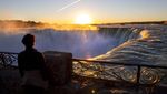 Potret Cantik Matahari Terbit di Atas Air Terjun Niagara