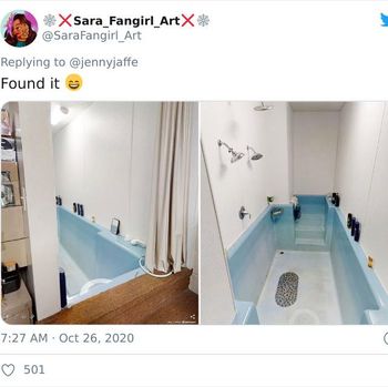 Bagian dalam rumah aneh