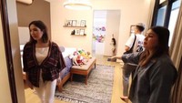 Kamar Gisel bersebelahan dengan ruang wardrobe. Foto: YouTube ITIKK Family