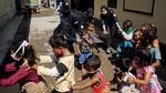 Trauma Healing untuk Anak-anak Pengungsi Merapi