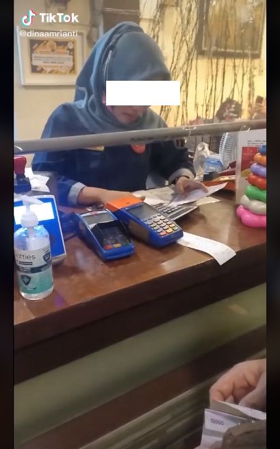 Bikin Geram! Kasir di Restoran Ini Naikkan Harga Sesuka Hati