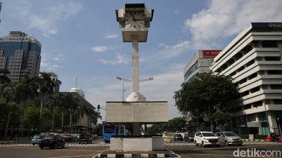 Ada Proyek MRT Fase 2, Tugu Jam Thamrin Akan Direlokasi