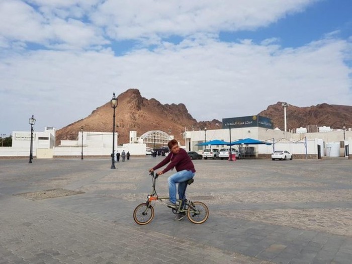 Bersepeda di Madinah