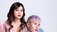 Aduh... Brisia Jodie dan Julian Jacob makin mesra aja nih. Foto: Instagram