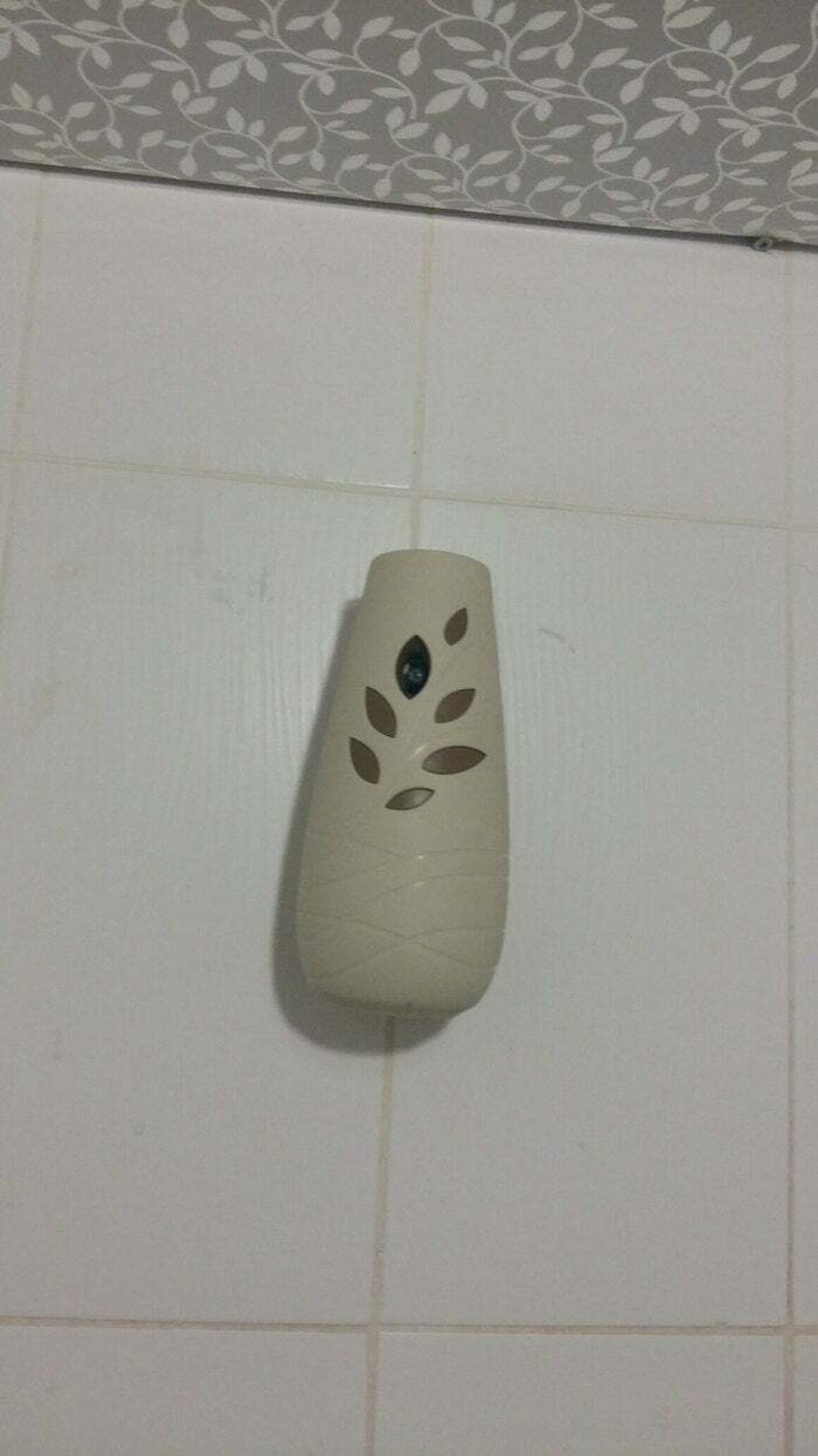 Kamera Tersembunyi Tak Terduga