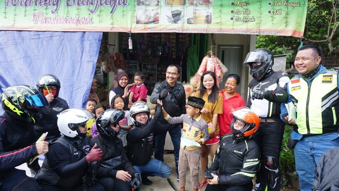 Kegiatan sosial MedDocs Solo Fight Against COVID-19