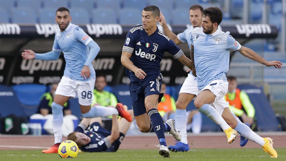 Juventus diimbangi Lazio 1-1 dalam pertandingan yang berakhir dramatis. (Foto: AP/Andrew Medichini)
