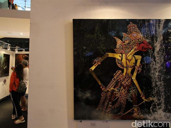 Melihat Keindahan Wayang Lewat Bidikan Kamera