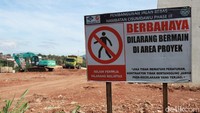 Seperti diketahui, pembangunan jalan Tol Cileunyi Sumedang Dawuan (Cisumdawu) fase III yang berada di kawasan Jatinangor, Kabupaten Sumedang, masih terus berlangsung. 