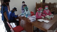Rapid test tersebut digelar di Balai Desa Glagaharjo, Sleman, Yogyakarta.