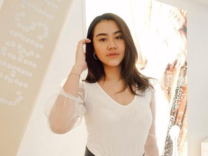 Respons Aaliyah Massaid Saat Ditanya Ramadhan Tanpa Reza Artamevia