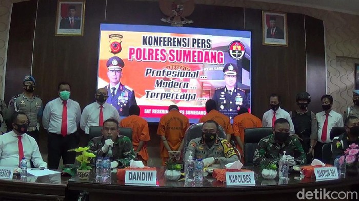 Anggota TNI Dikeroyok di Sumedang