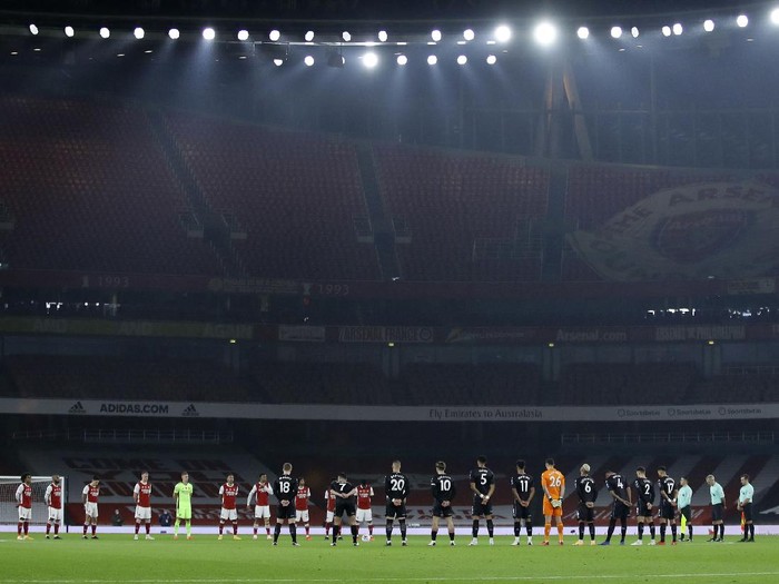 Arsenal tampil melempem di kandang sendiri. The Gunners dikalahkan Aston Villa dengan skor 0-3.