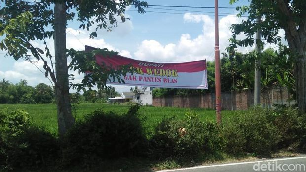black campaign di banyuwangi