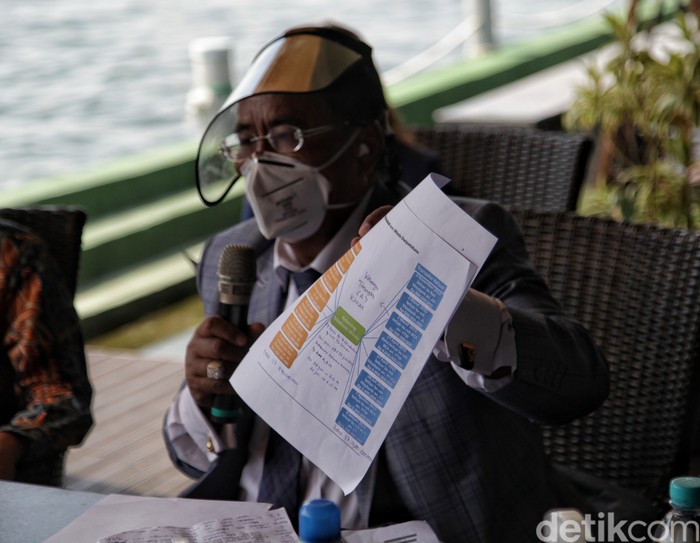 Ditunjuk sebagai kuasa hukum Maybank, pengacara kondang Hotman Paris buka-bukaan soal dirinya yang ikut terjun menangani kasus penilapan tabungan Rp 22 miliar.