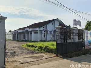 Penampakan Eks Padepokan dan Kisah Brankas Gatot Brajamusti