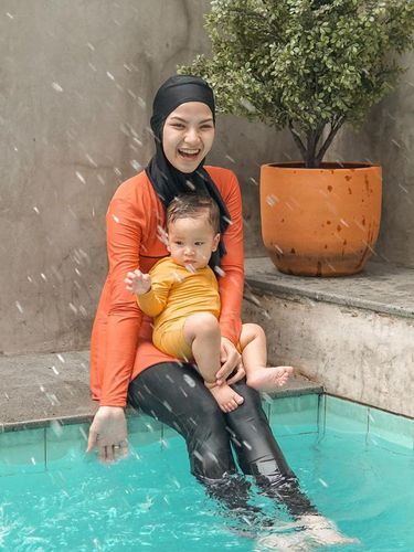 Hijab Olahraga dari Selebgram marsha natika