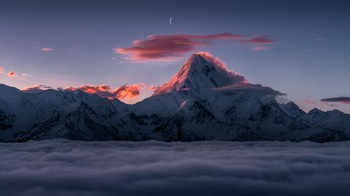 Karya Jinyi He, pemenang kategori Professional Nature, Sunset. Info teknis: 1/20 sec, ISO64, f9, Full Frame. Foto: International Photography Awards 2020