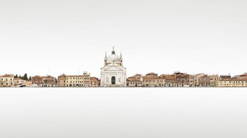 Karya Noel Clegg, pemenang kategori Professional Architecture Historic. Info teknis: ISO100, F/9, Canon 5D MKIV, Shutter speed varies depending on image in series. Foto: International Photography Awards 2020