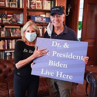 Awalnya Joe dan Jill menjalin hubungan hanya untuk bersenang-senang. Siapa sangka, mereka benar-benar jatuh cinta dan memutuskan mengarungi bahtera rumah tangga bersama. Foto: Instagram/@drbiden