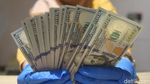 Joe Biden Efek, Dolar AS Nyaris Terjun ke Rp 13.000