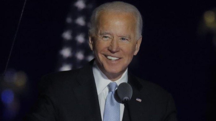 Joe Biden: Presiden terpilih AS akan bentuk gugus tugas virus corona, cabut larangan masuk warga sejumlah negara Muslim
