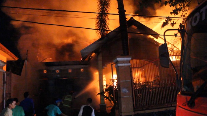 Kebakaran rumah di Makassar, Sulsel.