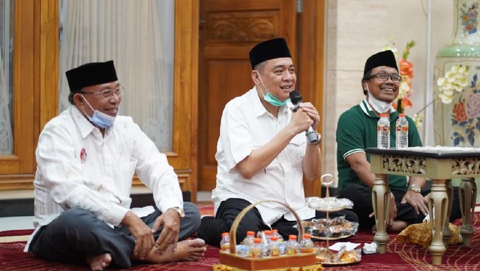 kelana aprilianto-dwi astutik
