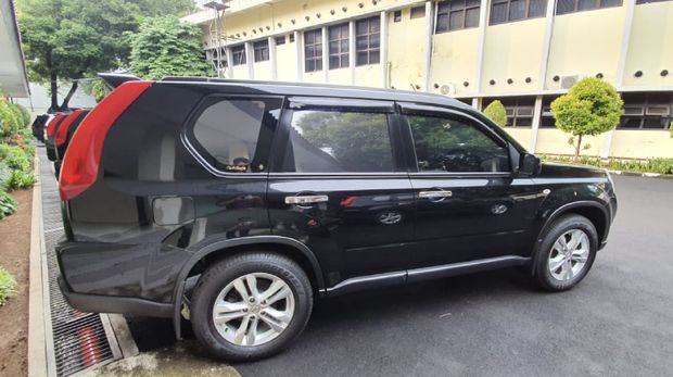 Lelang Ditjen Hortikultura 5 : Nissan X - trail 2.02 WD di Kota Jakarta Selatan (Dok. lelang.go.id)